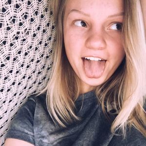 Meet your Posher, Tess